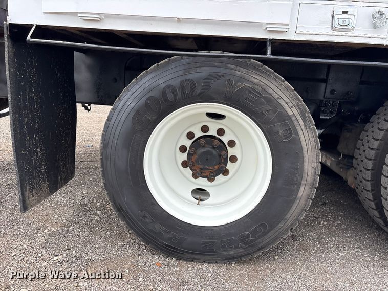 image for item EG9196 2009 International 7500 Crew Cab crane truck