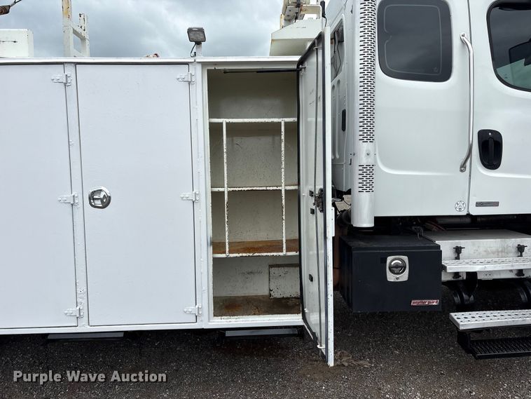 image for item EG9198 2010 Freightliner Business Class M2 Ext. Cab crane truck
