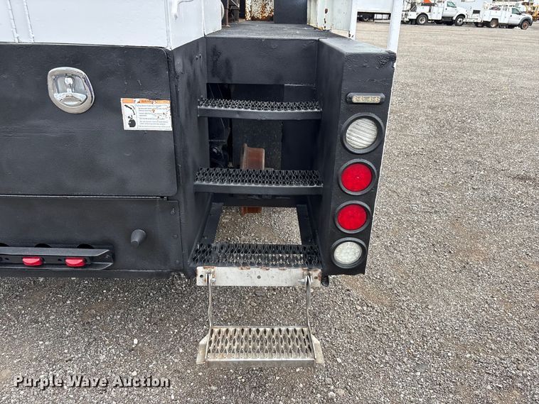 image for item EG9198 2010 Freightliner Business Class M2 Ext. Cab crane truck