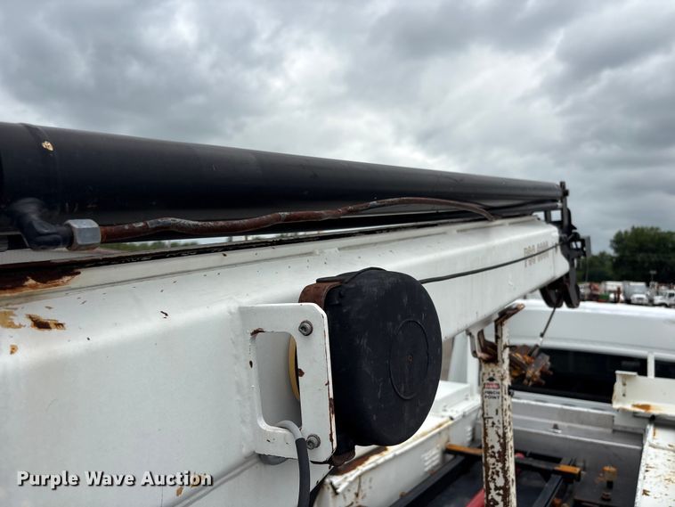 image for item EG9198 2010 Freightliner Business Class M2 Ext. Cab crane truck