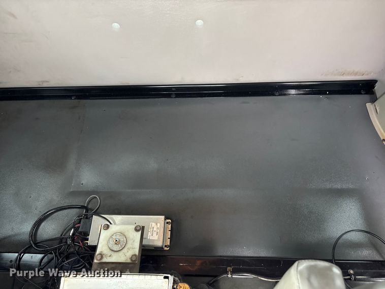 image for item EG9198 2010 Freightliner Business Class M2 Ext. Cab crane truck
