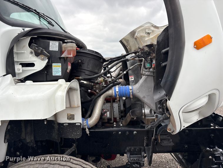image for item EG9198 2010 Freightliner Business Class M2 Ext. Cab crane truck