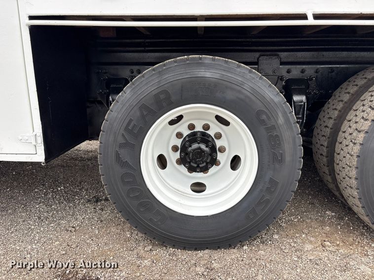 image for item EG9198 2010 Freightliner Business Class M2 Ext. Cab crane truck