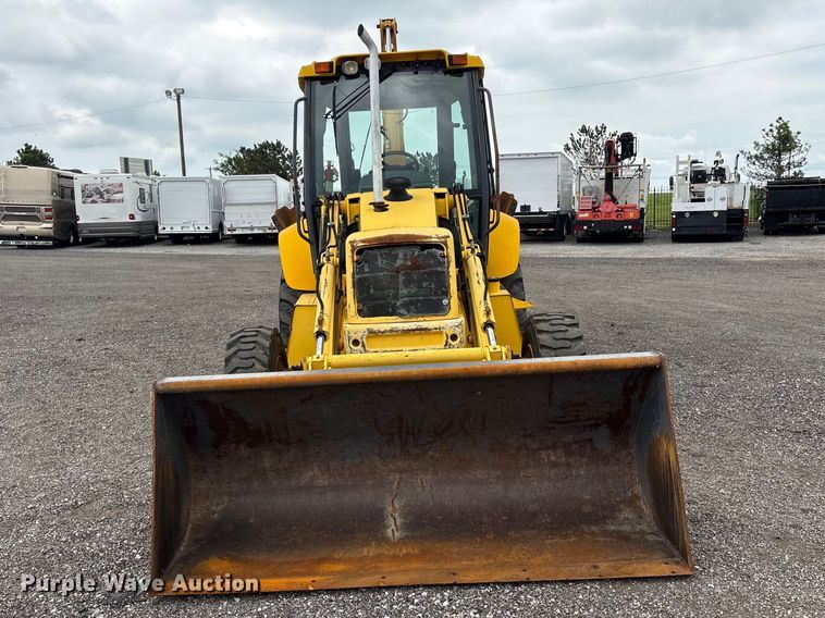 image for item EG9202 2002 New Holland LB75B backhoe
