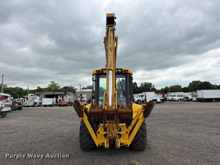 image for item EG9202 2002 New Holland LB75B backhoe