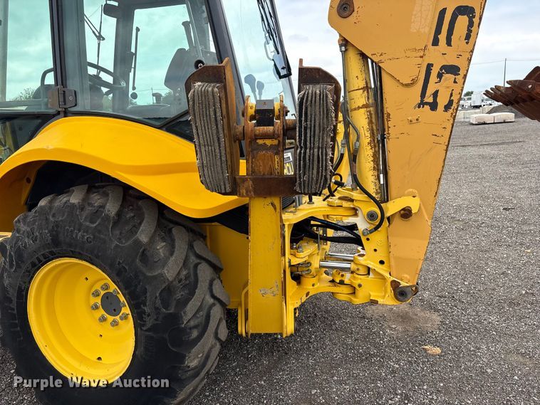image for item EG9202 2002 New Holland LB75B backhoe