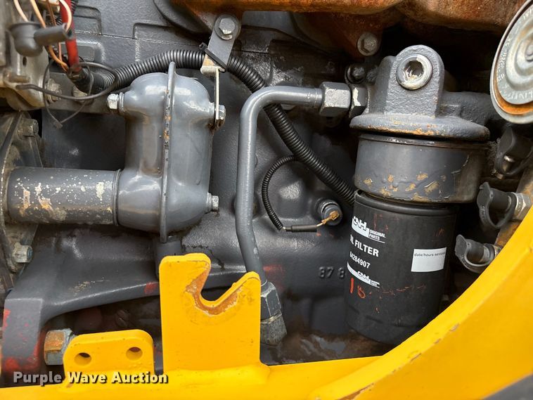 image for item EG9202 2002 New Holland LB75B backhoe