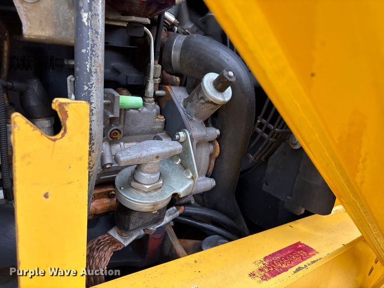 image for item EG9202 2002 New Holland LB75B backhoe