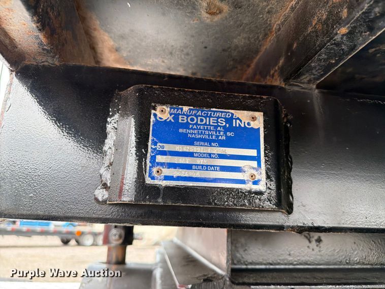 image for item EG9228 2015 Freightliner 108SD grapple truck