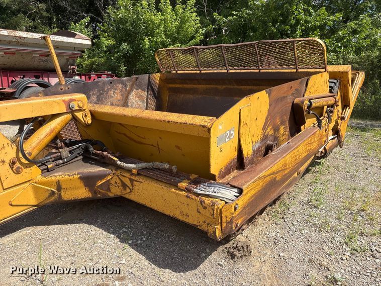 image for item EI5894 1999 Reynolds 14C scraper