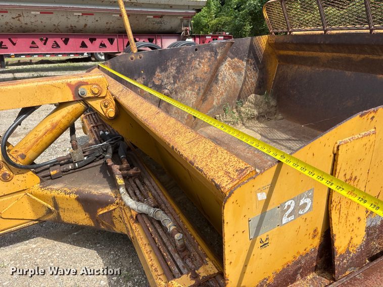 image for item EI5894 1999 Reynolds 14C scraper