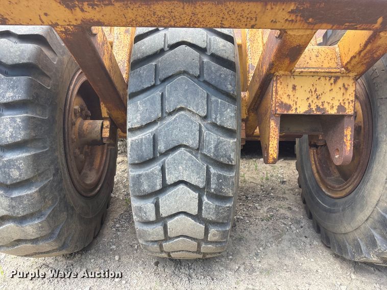 image for item EI5894 1999 Reynolds 14C scraper