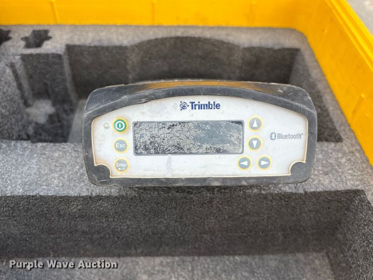 image for item EI5896 Trimble GPS base station