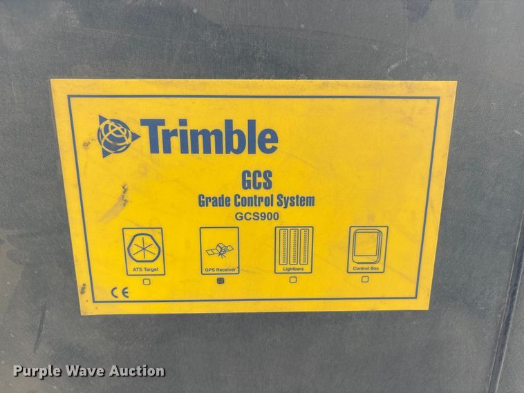 image for item EI5897 Trimble GCS900 dozer grade control system