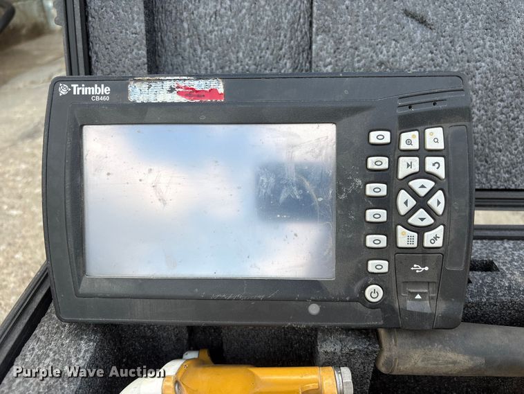 image for item EI5897 Trimble GCS900 dozer grade control system