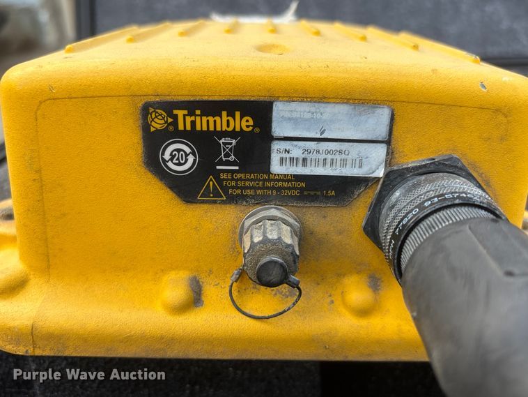 image for item EI5897 Trimble GCS900 dozer grade control system