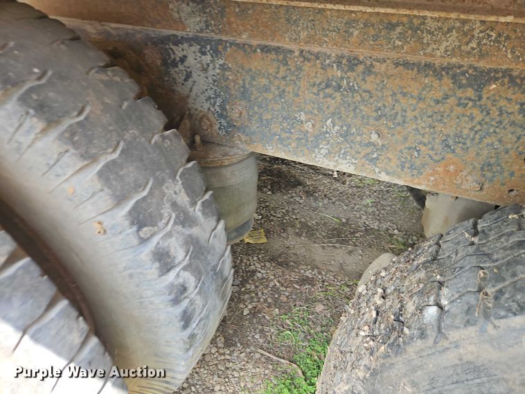image for item EO7358 1979 Kenworth W900 dump truck