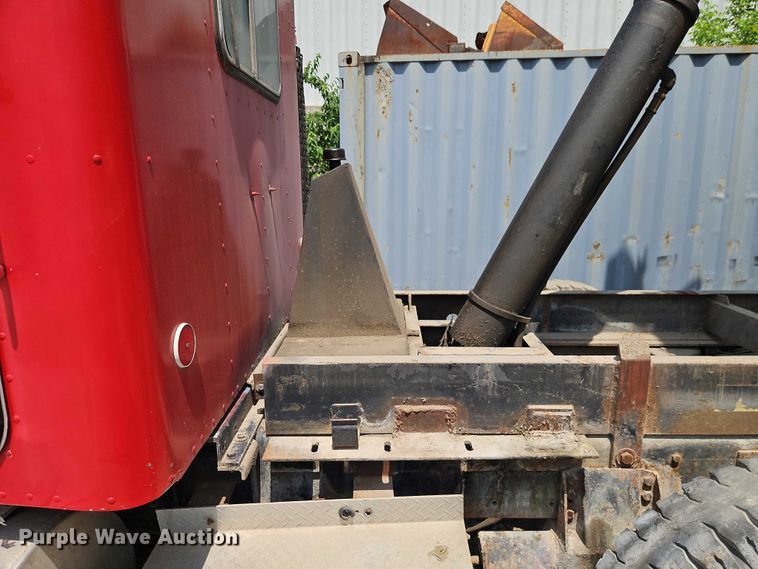 image for item EO7358 1979 Kenworth W900 dump truck