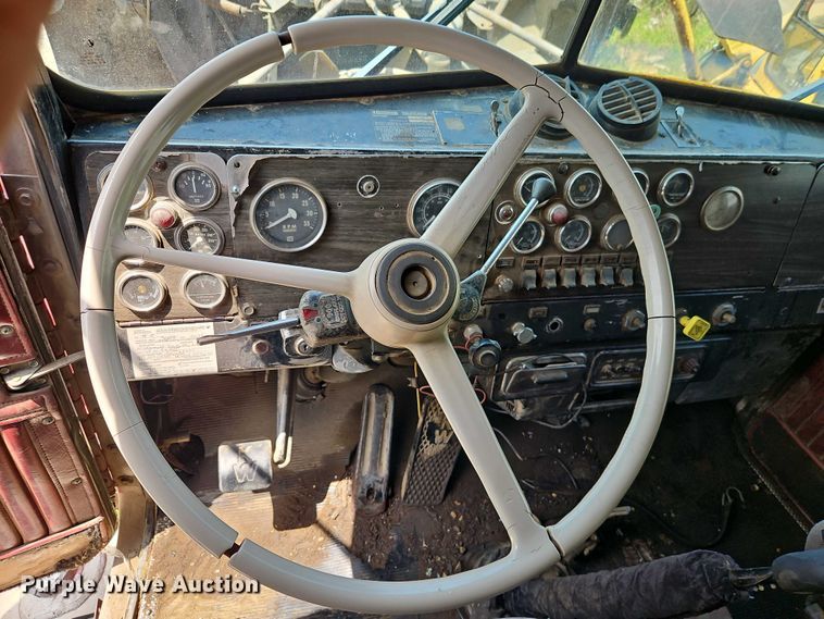 image for item EO7358 1979 Kenworth W900 dump truck