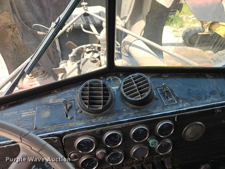 image for item EO7358 1979 Kenworth W900 dump truck