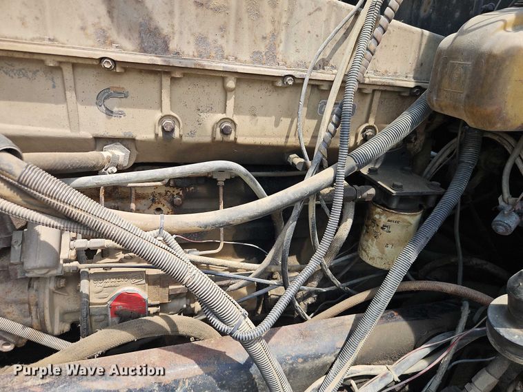 image for item EO7358 1979 Kenworth W900 dump truck