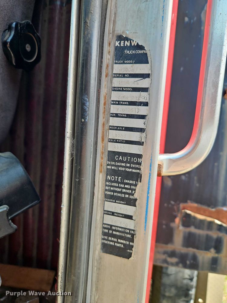 image for item EO7358 1979 Kenworth W900 dump truck