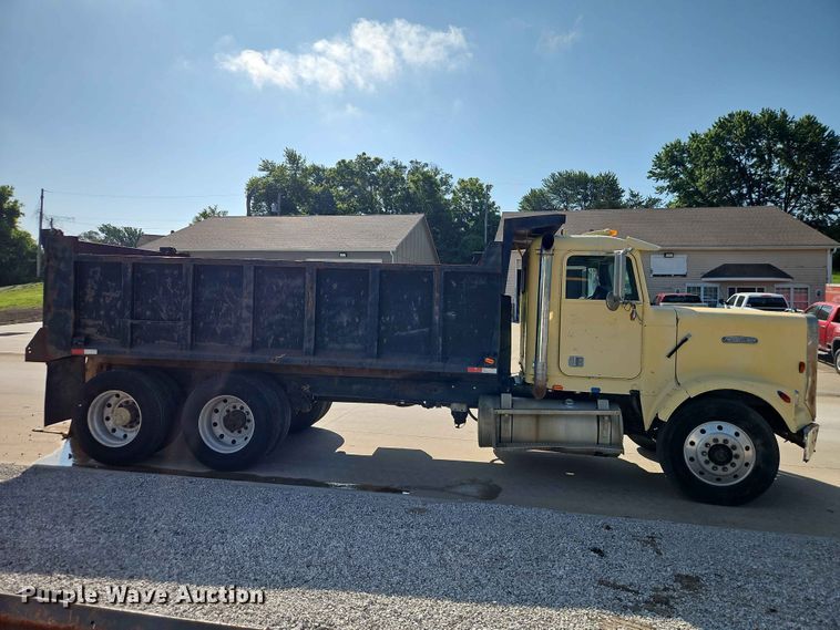 image for item EO7433 1987 Freightliner FLC dump truck