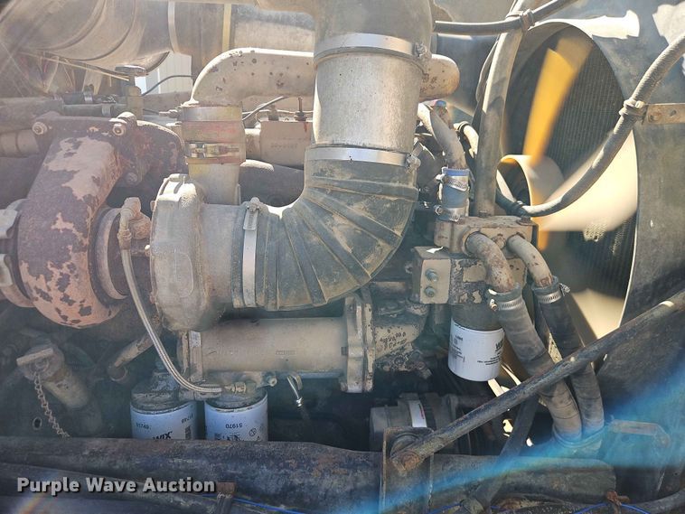 image for item EO7433 1987 Freightliner FLC dump truck