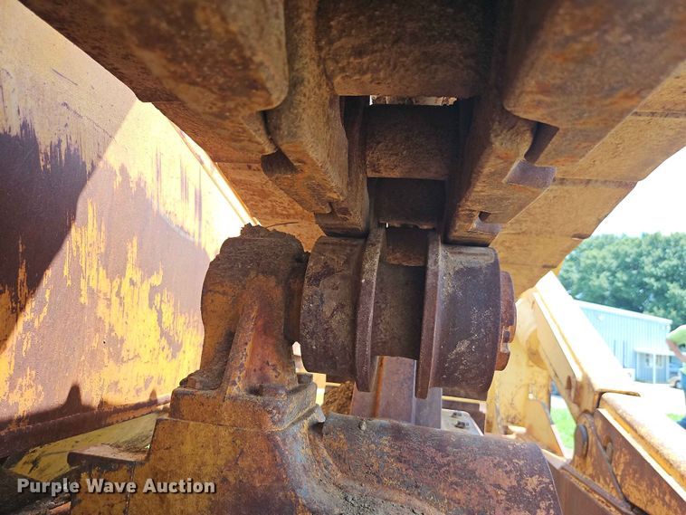 image for item EO7440 2002 John Deere 1050C dozer