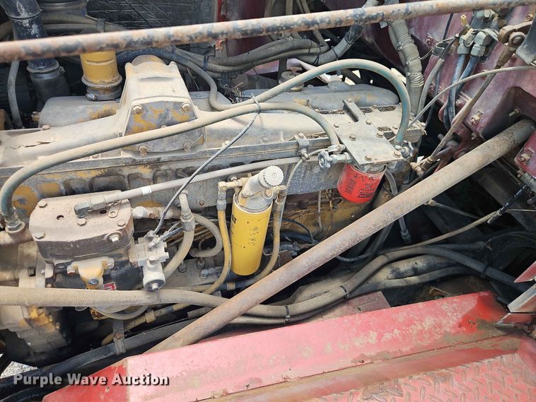 image for item EO7441 1986 Autocar DK semi truck