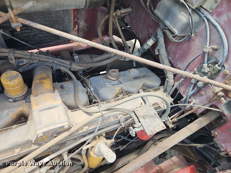 image for item EO7441 1986 Autocar DK semi truck