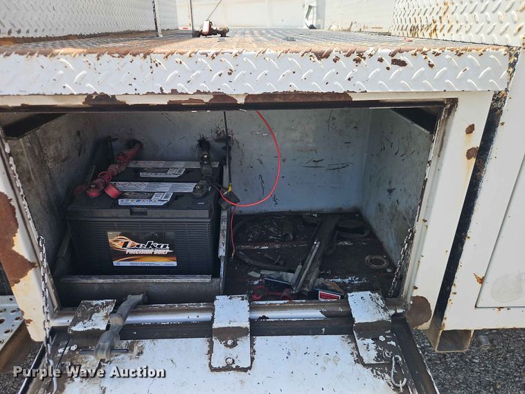 image for item EO7442 1996 Freightliner FL70 utility / service truck
