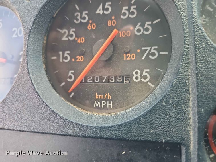 image for item EO7442 1996 Freightliner FL70 utility / service truck