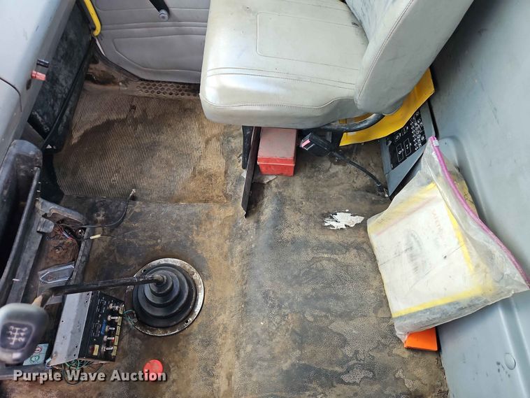 image for item EO7442 1996 Freightliner FL70 utility / service truck