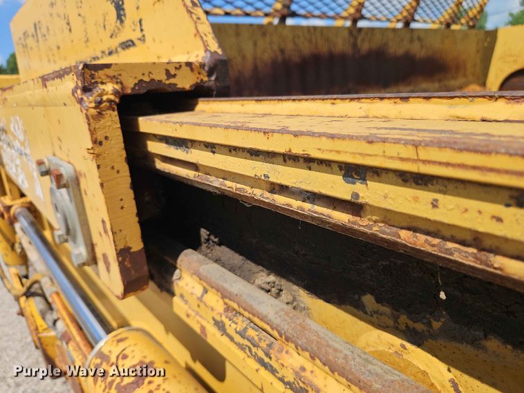 image for item EO7444 2000 Reynolds C14E10.5 scraper