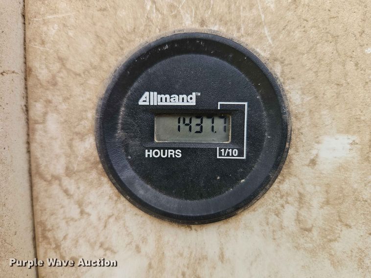 image for item EO7452 Allmand Night-Lite Pro light plant