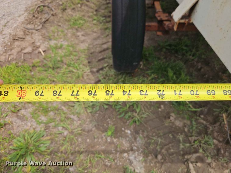 image for item EO7454 Tank trailer