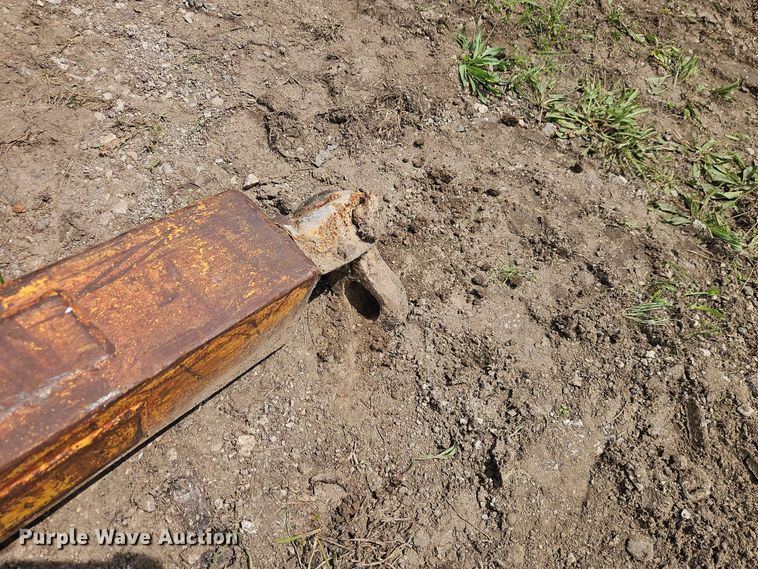 image for item EO7455 Sheepsfoot pull type roller