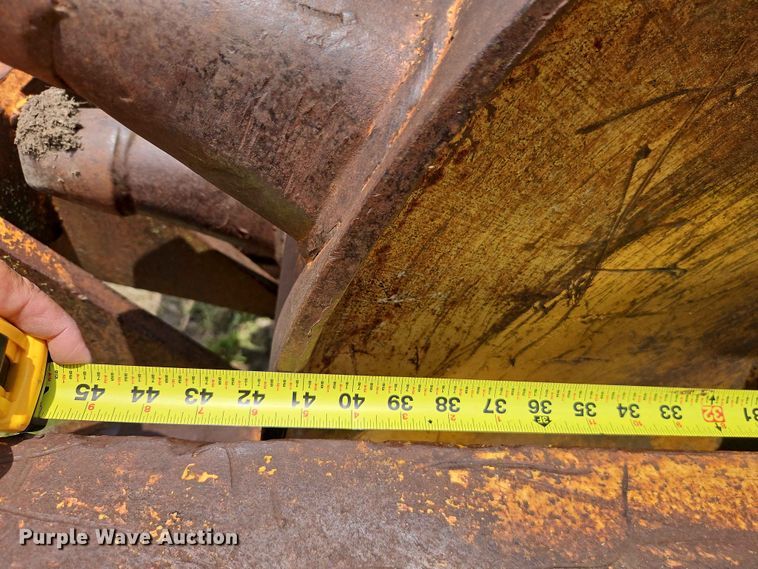image for item EO7455 Sheepsfoot pull type roller