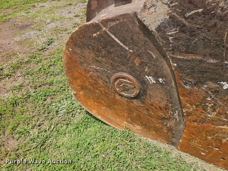 image for item EO7458 CF excavator bucket