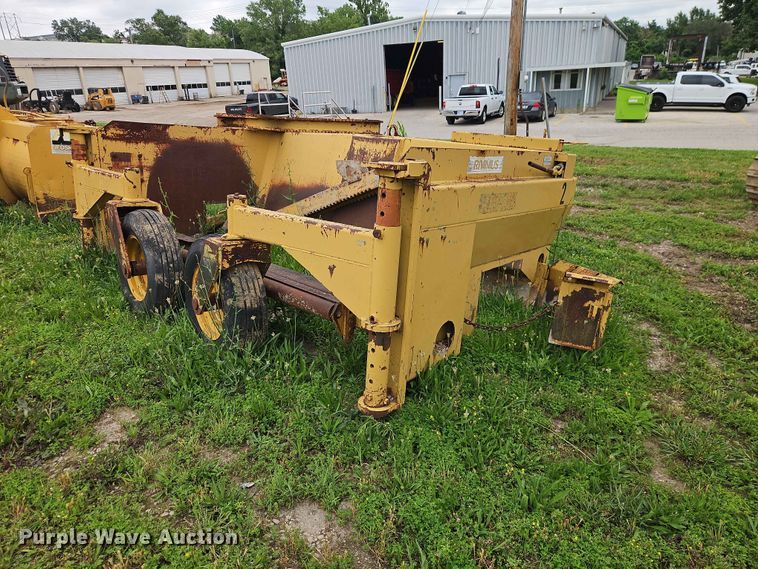 image for item EO7481 Rivinius Domor R600B material spreader
