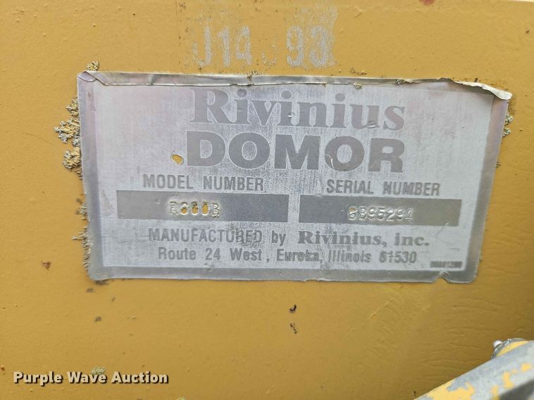 image for item EO7481 Rivinius Domor R600B material spreader