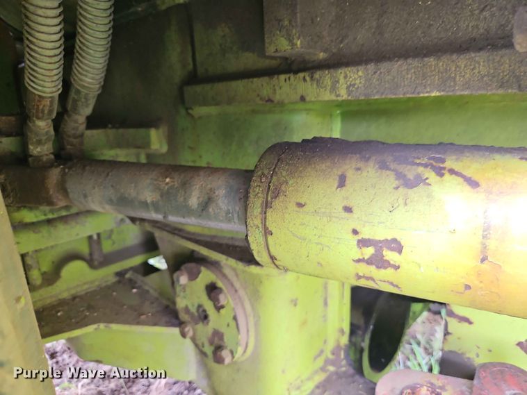 image for item EO7483 1996 Terex 2766C water wagon