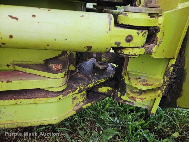 image for item EO7483 1996 Terex 2766C water wagon