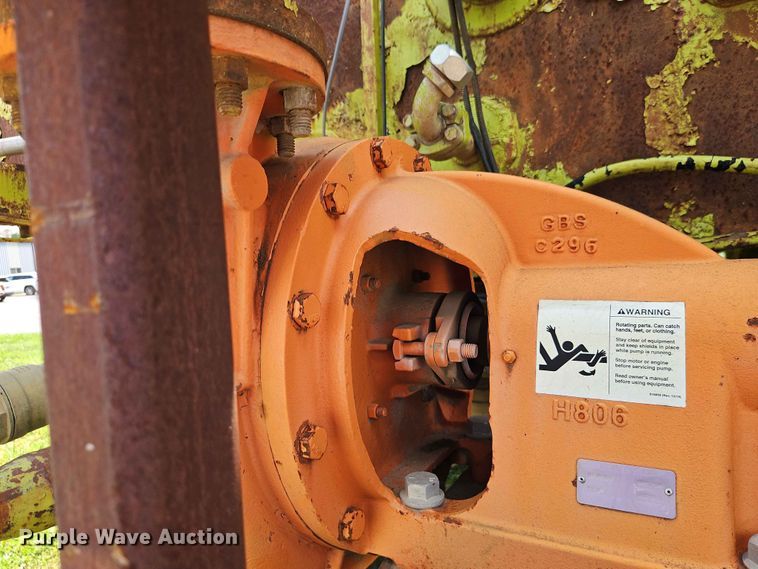 image for item EO7483 1996 Terex 2766C water wagon