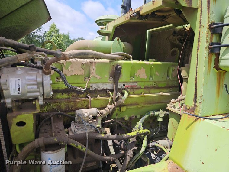 image for item EO7483 1996 Terex 2766C water wagon