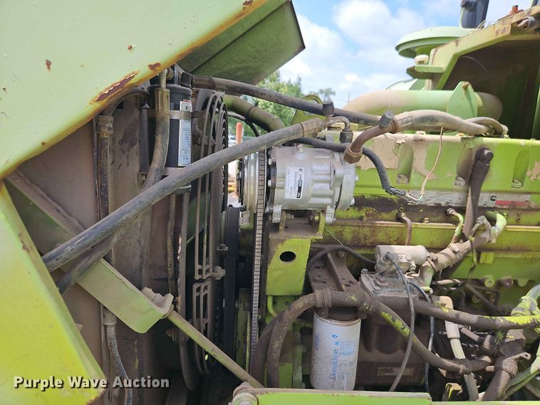 image for item EO7483 1996 Terex 2766C water wagon