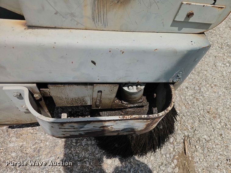 image for item EO7485 American Lincoln 578-511 sweeper