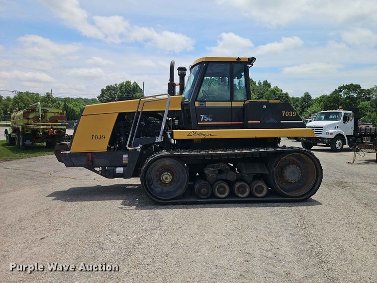 image for item EO7488 1996 Caterpillar Challenger 75C tractor