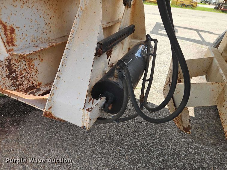 image for item EO7499 2012 Construction Trailer Specialists bottom dump trailer